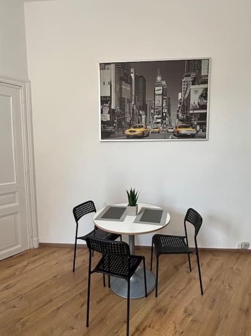 Studio Issa Bryssel Exteriör bild